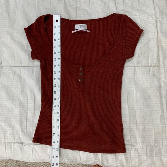 Urban Outfitters - Maroon Top - Picture 5 of 7